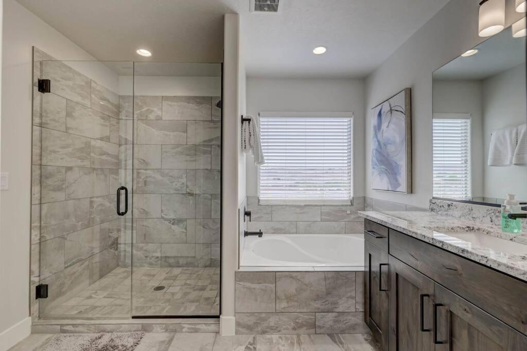 St George, Private Hot Tub/Patio, New Community Βίλα Ουάσινγκτον Εξωτερικό φωτογραφία