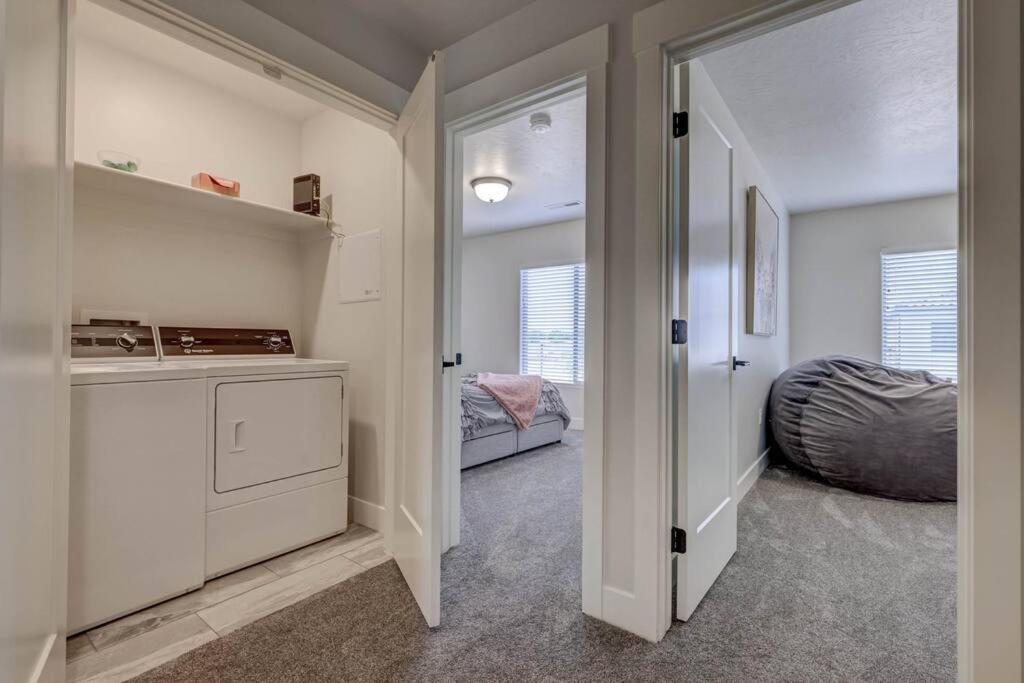 St George, Private Hot Tub/Patio, New Community Βίλα Ουάσινγκτον Εξωτερικό φωτογραφία